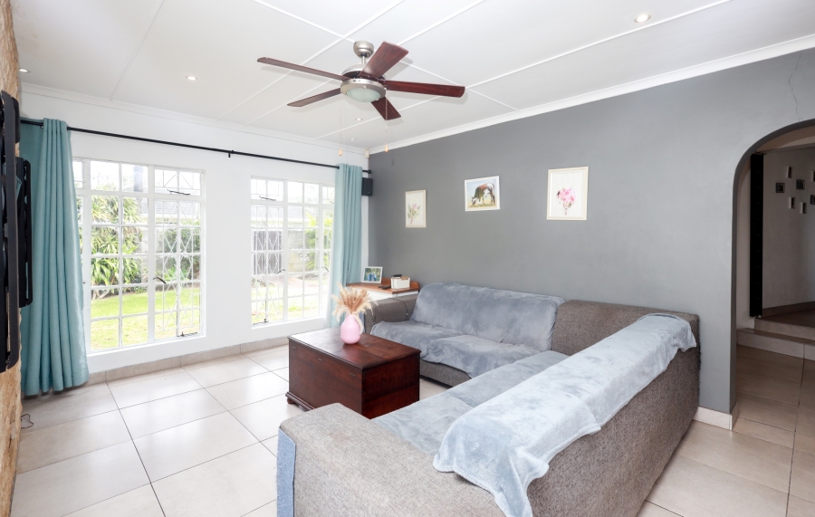 4 Bedroom Property for Sale in Gonubie Eastern Cape